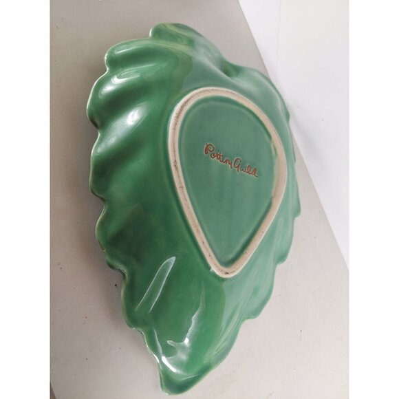 Pottery Guild Green Leaf Dish - Picture 3 of 3
